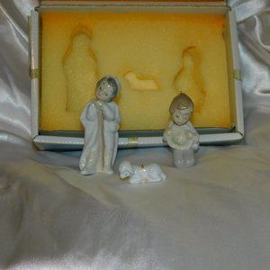 RETIRED Lladró Holy Shepards Set in original box.